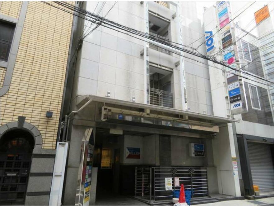 ★成約済★ＪＲ神戸線 「三ノ宮駅」 徒歩4分♪BAR跡の居抜き物件！！