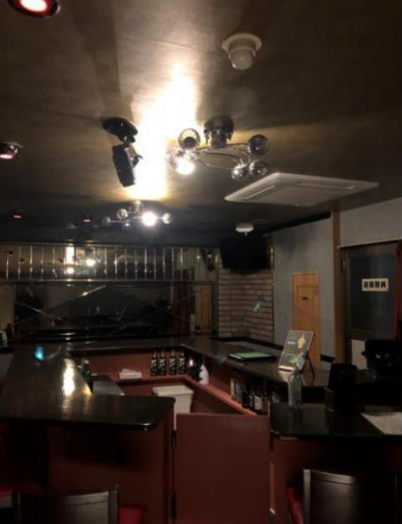 ★成約済★日比谷線【六本木駅】徒歩3分！！バー・スナックに最適な居抜き物件！！六本木/居抜き/バー