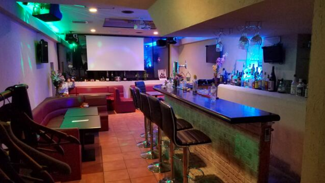 ★成約済★関内、桜木町駅から徒歩7分　飲食店居抜き物件バー最適！