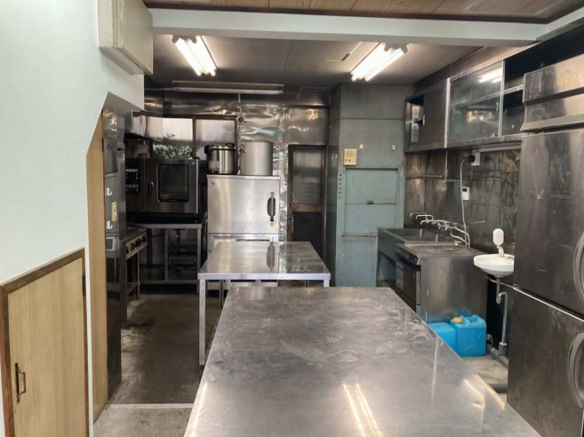 ★成約済★デリバリー拠点に最適/セントラルキッチンの居抜き/東部練馬駅から徒歩3分の好立地