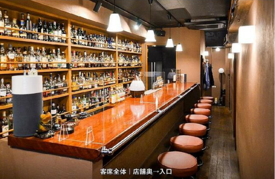 ★成約済★都営新宿線【新宿三丁目駅】徒歩3分・美内装なバーの居抜き物件です！新宿三丁目/居抜き/バー