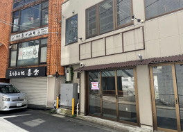 ＪＲ横浜線【町⽥】徒歩2分！重飲⾷可能な路⾯店！ 看板範囲・間⼝が広く視認性良好★（太陽原町⽥ビルⅡ）