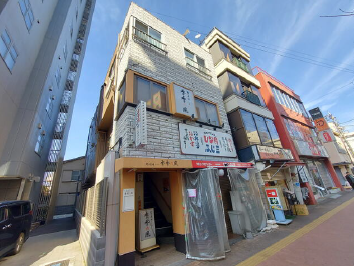 JR中央本線【三鷹】徒歩5分！２階部分のカウンター付き居ぬき物件★（ヨコセビル2F）