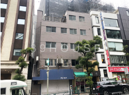 JR⼭⼿線【⽬⿊】徒歩3分！駅チカ3分の路面店物件♪（的場ビル １階）
