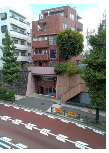 東京メトロ副都⼼線 雑司が⾕ 徒歩2分！主要採光⾯、⻄向き,飲⾷店可★（ジェントリー⽬⽩）