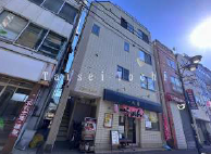 ⻄武多摩湖線【⼀橋学園】徒歩1分！L字カウンターのある居抜き物件です♪（サングレイス 1F）