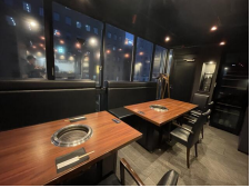 東京メトロ有楽町線 新富町 徒歩2分！ビジネス街の⼤通り沿い、前⾯ガラス張りで視認性良好★（ＣＥＮＴＥＲ ＶＩＬＬＡＧＥ ６階）