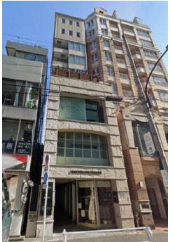 東京メトロ半蔵⾨線 【表参道】 徒歩5分！角部屋テラスあり★（バックボーンハウス ４階）