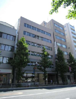 都営⼤江⼾線【本郷三丁⽬】徒歩2分！広い空間の飲食店居抜き物件が出ました★（本郷三丁目ビル（仮））