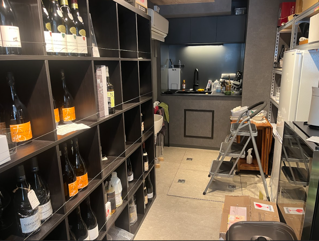 【未公開物件】京急本線【梅屋敷】徒歩8分!ワインバー居抜き物件★(城南医療ビル)